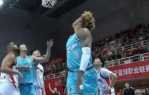 爱游戏网页登录入口-离谱！窗口期阿贾克斯调整名单以备CBA常规赛关键时刻山东泰山手感冰凉，广州队回应争议备战欧篮联 